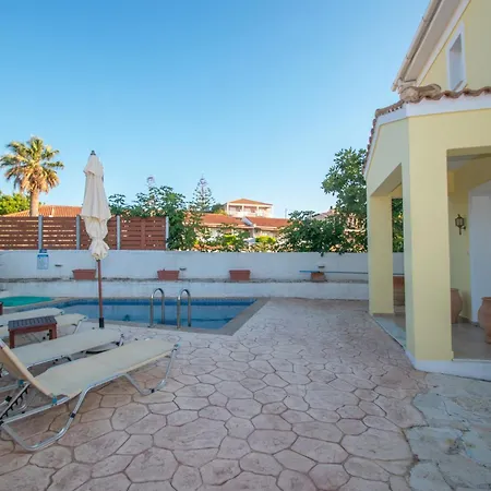 Olive By Seaside ヴィラ *