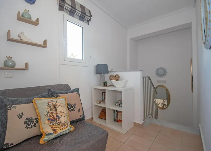 Olive By Seaside Villa *